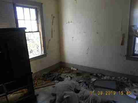 4033 Clairmont (23)_m.jpg